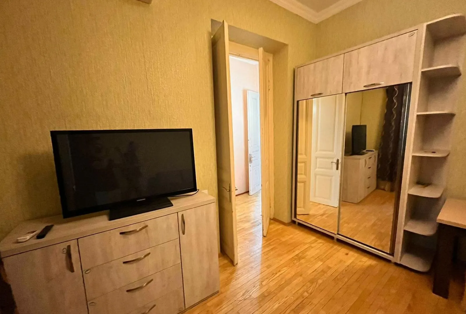 טביליסי Apartment Near The Opera House 0*,